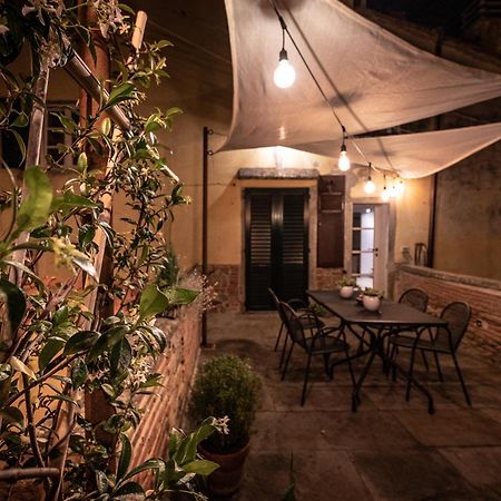 Апартаменти Casa La Girandola Кастільон-Фйорентіно Екстер'єр фото