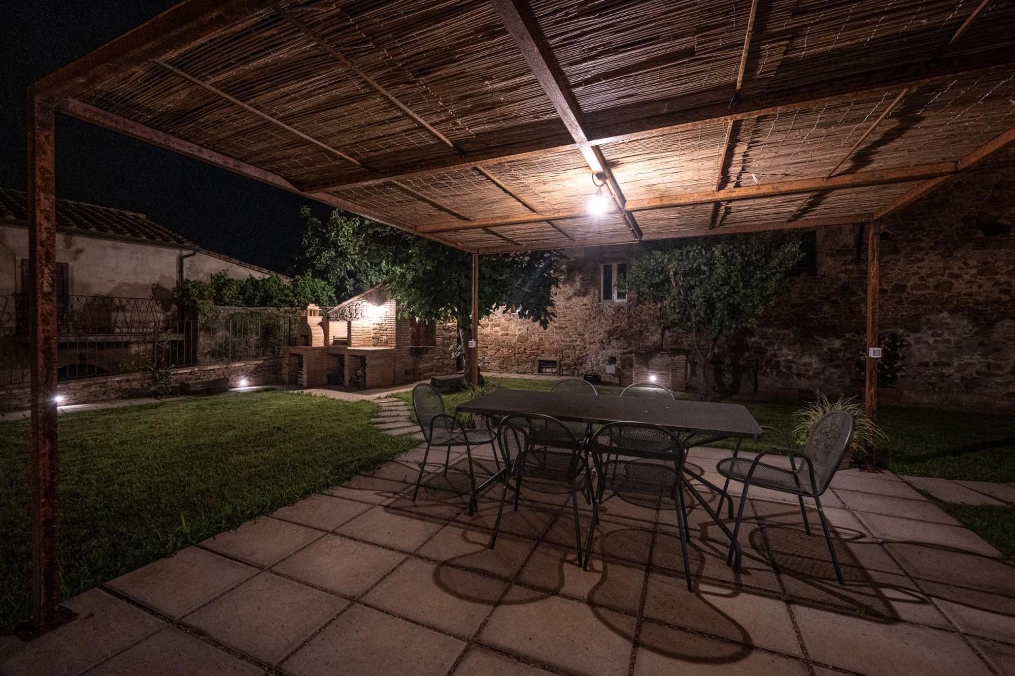 Апартаменти Casa La Girandola Кастільон-Фйорентіно Екстер'єр фото